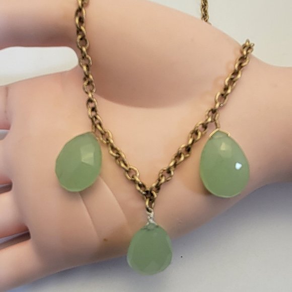 Nashelle Grape Green Faceted Teardrop Quartz Necklace On Gold Filled Link Chain - Picture 6 of 8